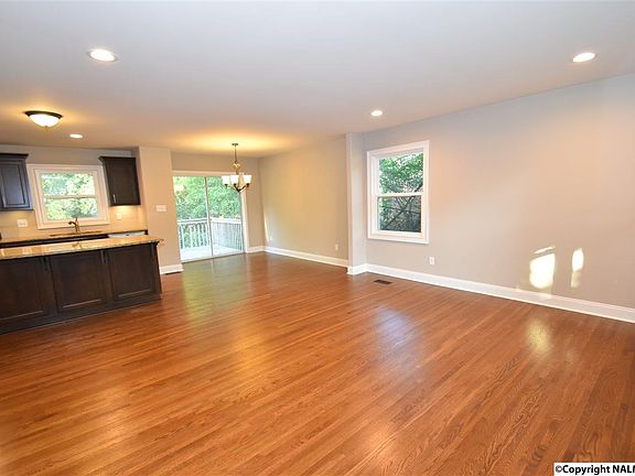 5th image of 6605 Foxhall Ln NW