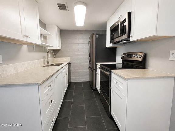 3rd image of 1030 N 85TH Place