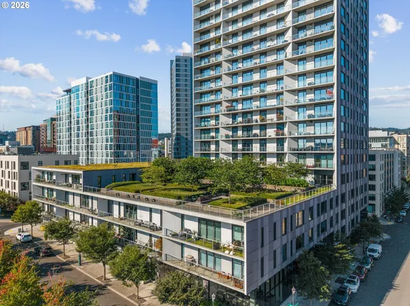 1150 NW Quimby St Unit 326, Portland, OR 97209