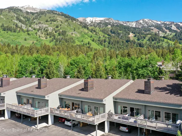 3720 W Michael Dr #10-1, Teton Village, WY 83025