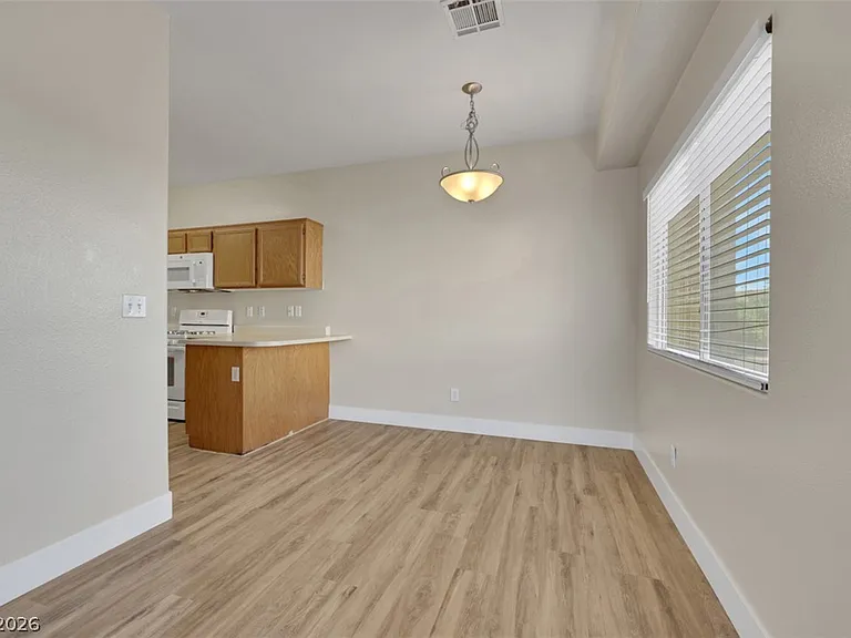 502 Birdseye St — Photo 5