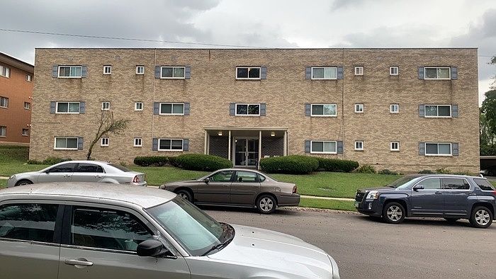 1st image of 519 Heather Dr APT 2C