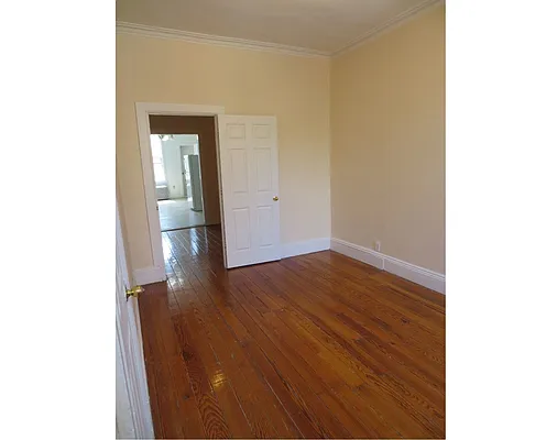 Rented by Block & Lot Real Estate | media 32