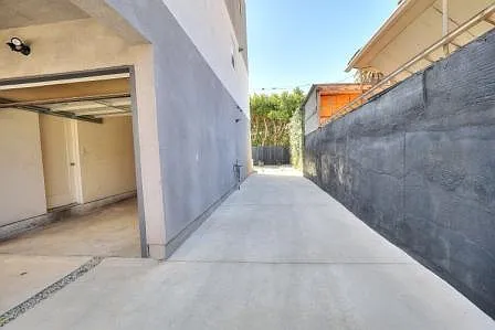 5257 Figueroa St — Photo 7