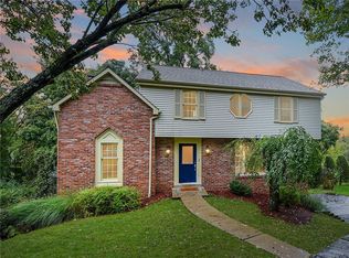 568 Aljo Dr, Pittsburgh, PA 15241