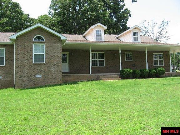 5th image of 24 Davey Ln