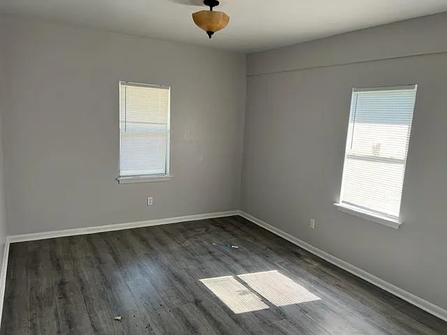 4613 Givens St — Photo 5