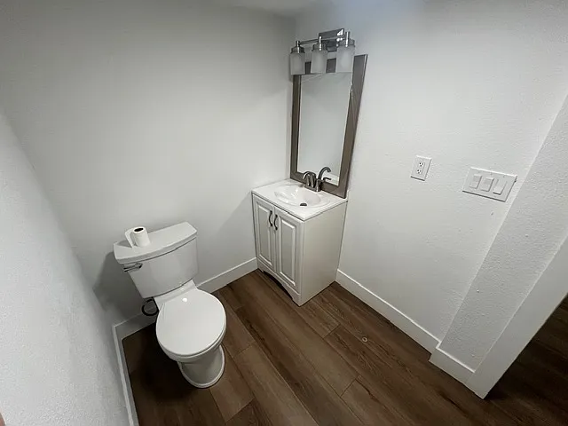 1 bed, 500 sqft, $700 — Photo 3