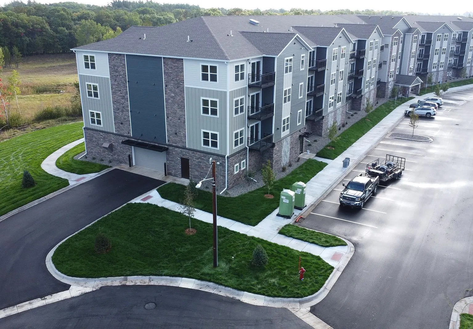 Timberline Heights — Photo 3