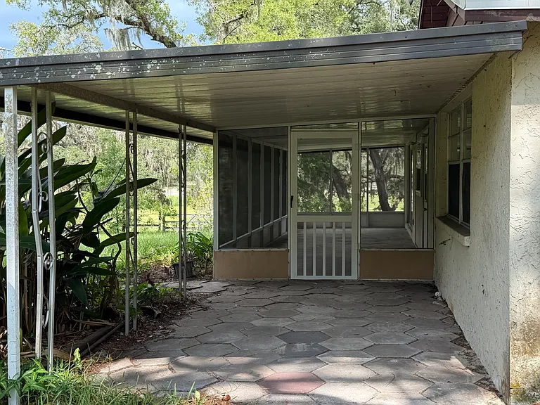 12435 Hudson Ave — Photo 3