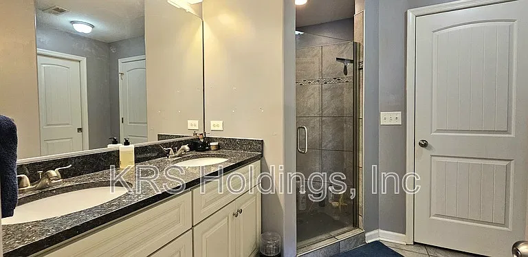 7721 Cortlandt Pl — Photo 21