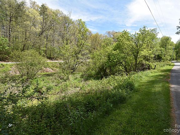 4th image of 30 Stoney Brook Dr #30
