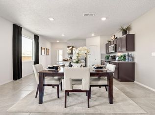 1509 Calle Oeste NW, Los Lunas, NM 87031