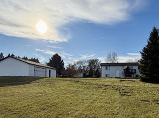 2120 Coulee Dr N, Mandan, ND 58554