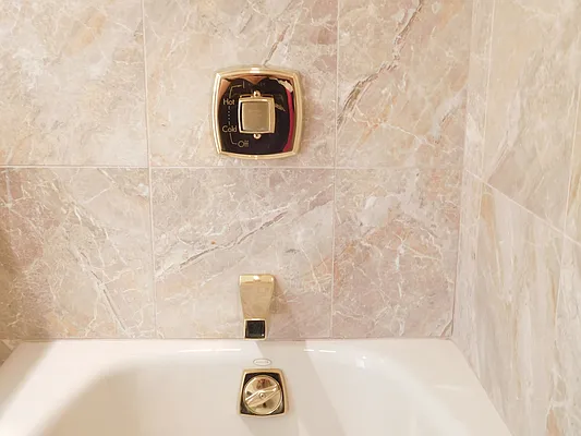 Rented by Renetta Real Estate | media 81