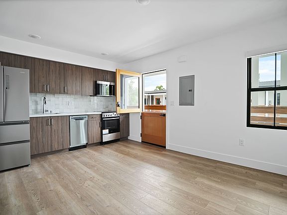 3rd image of 24452 Del Prado #1B-1Ba-393Sqft