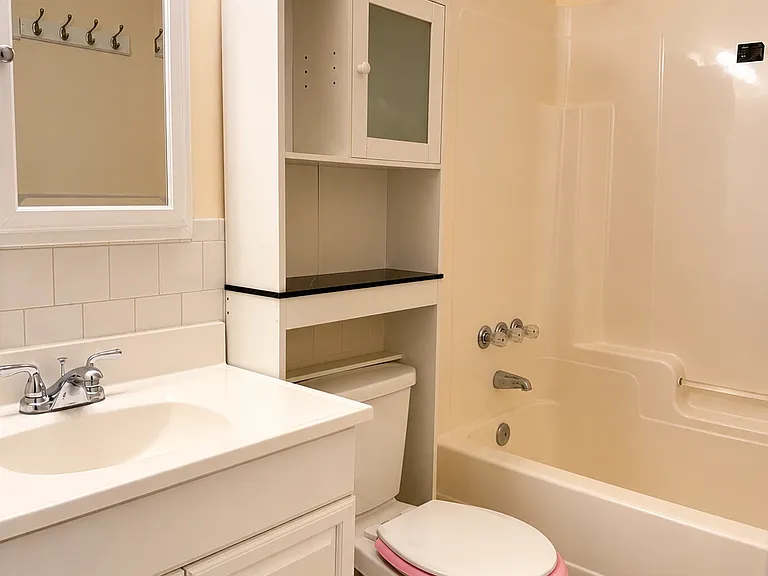 Full Bath