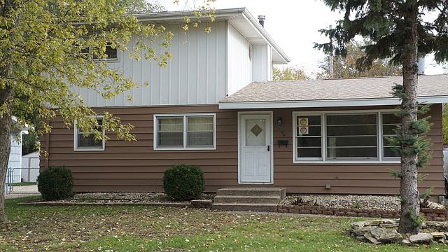 1st image of 54 Blackhawk Dr