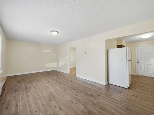 655 7th Ave SW, Hickory, NC