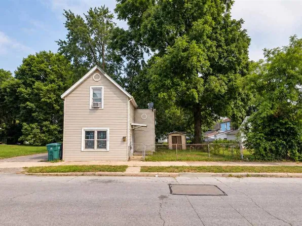 1136 N I St, Richmond, IN 47374