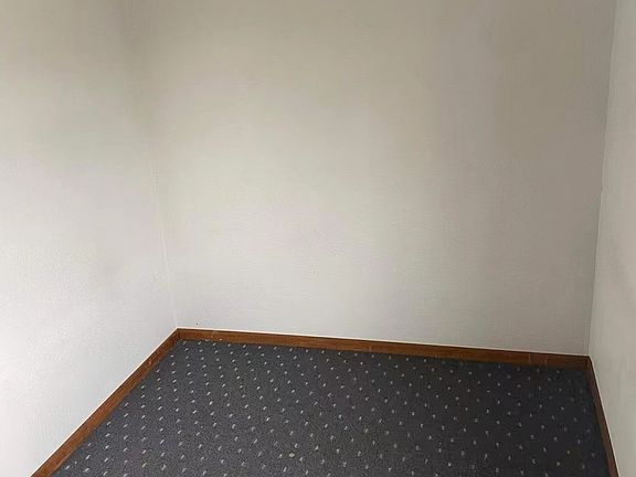 5th image of 4059 Pacific Ave #C