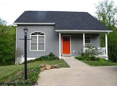 1st image of 210 Prager Pl