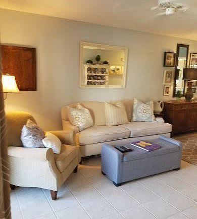 2nd image of 1123 Country Club Dr #915