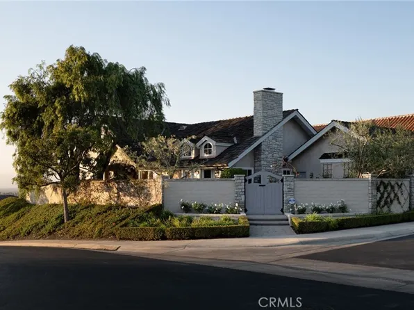 2001 Yacht Resolute, Newport Beach, CA 92660