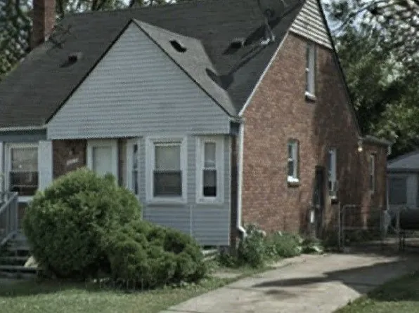 16418 Manning St, Detroit, MI 48205