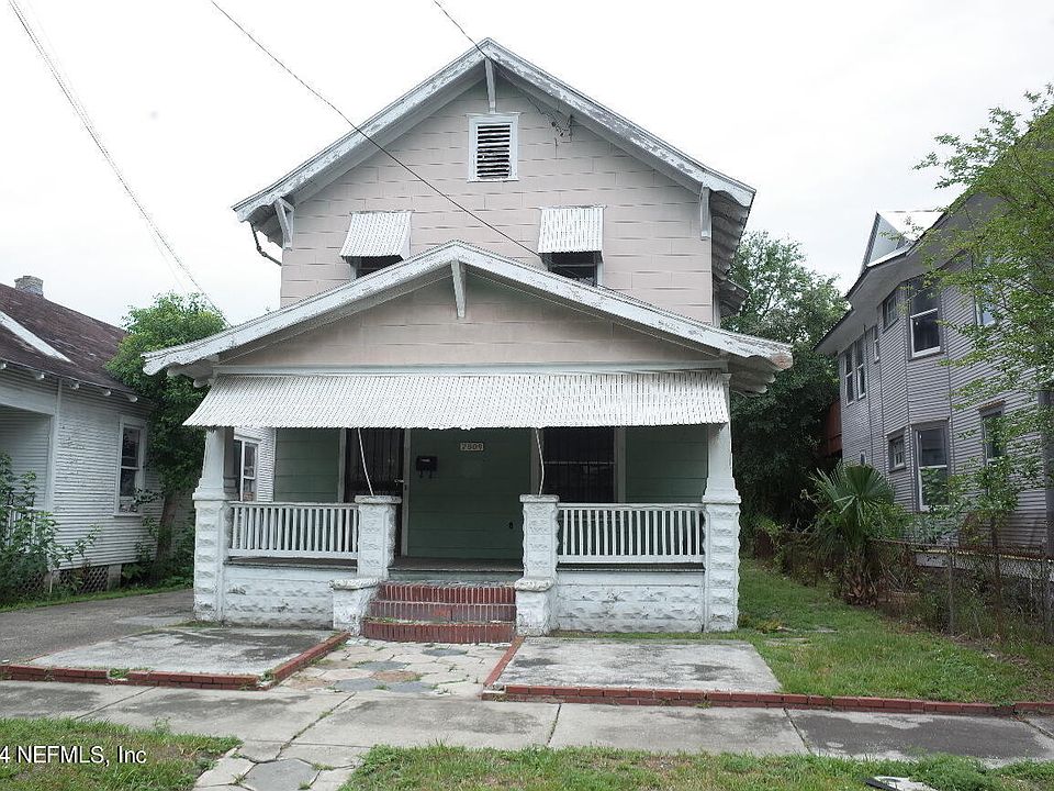 1st image of 2809 HUBBARD Street