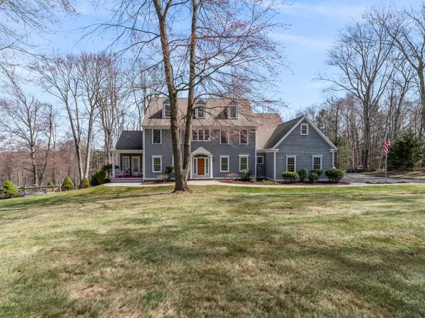 52 Cobblers Mill Road, Newtown, CT 06482