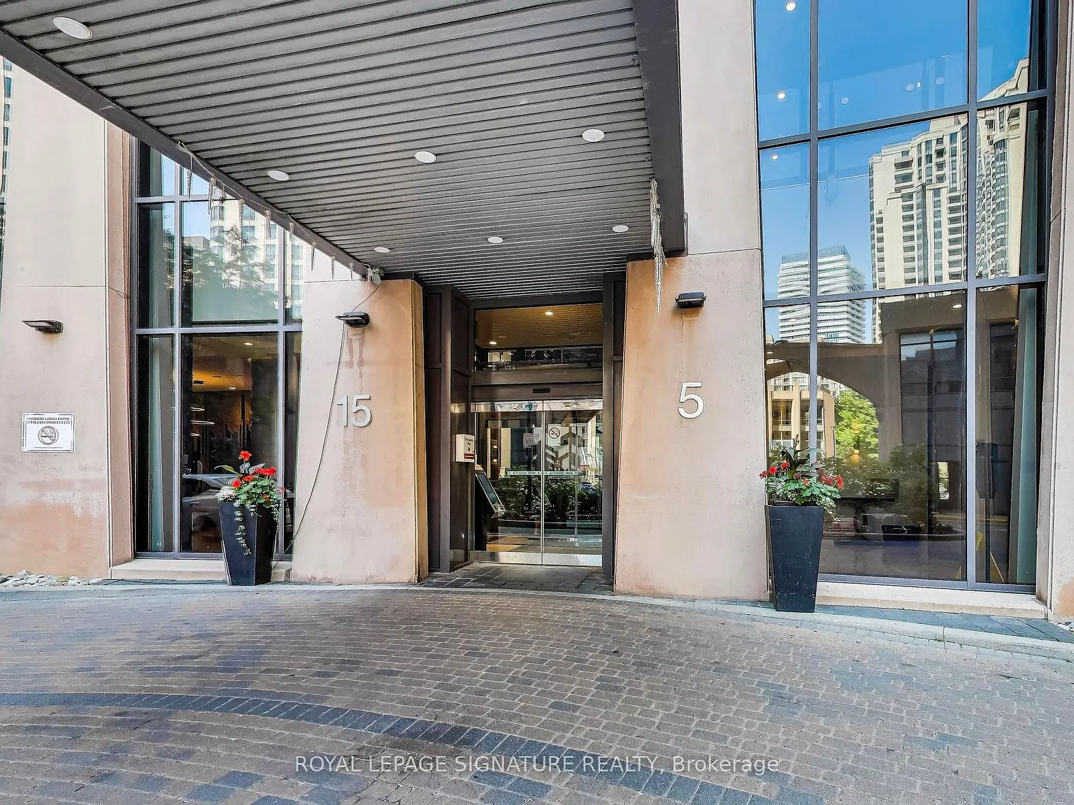 Triomphe 1 by Tridel — Photo 4