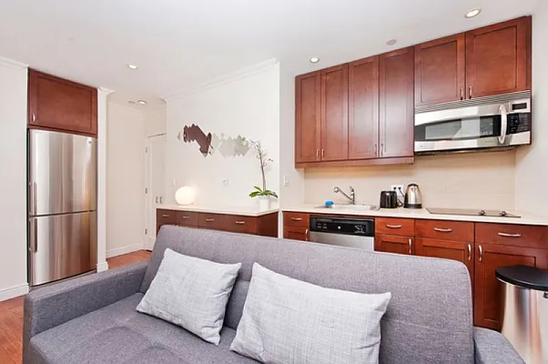 Rented by Eisenberg Exclusives | media 26