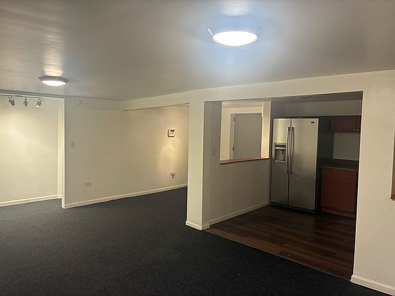 3rd image of 119 N Mayfield Ave #G
