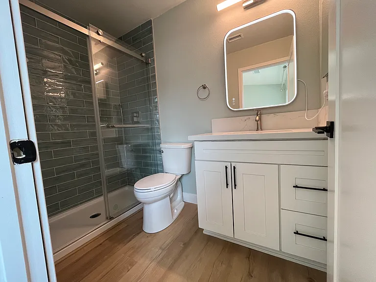 4545 Limerick Ave — Photo 9
