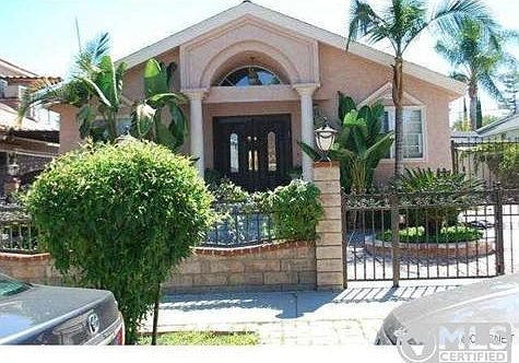 2nd image of 5044 Hesperia Ave