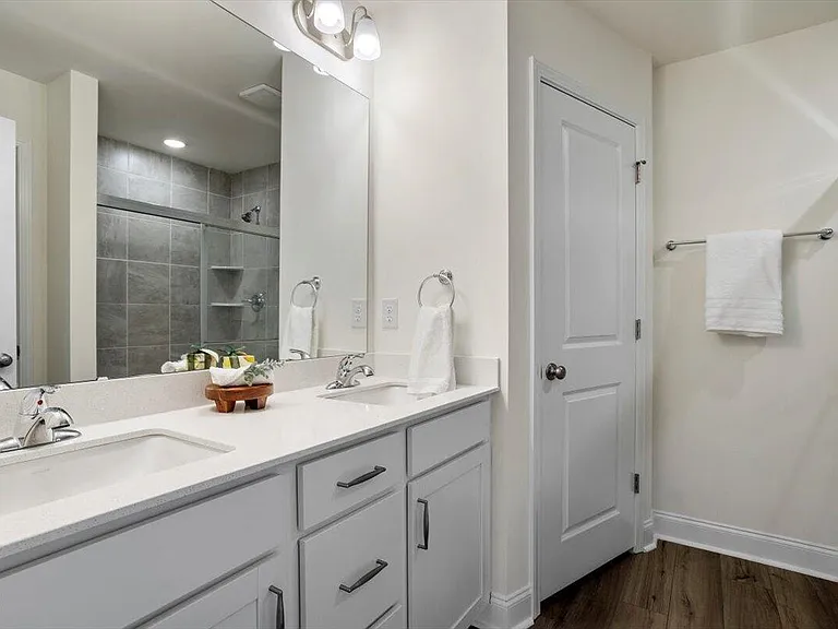 74 Amaryllis Ln — Photo 33