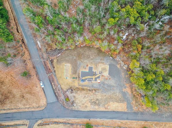 102 Curtis Road, Gilford, NH 03249