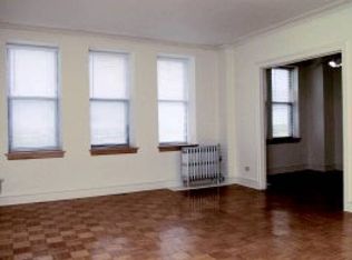 1263 W Pratt Blvd, Chicago, IL 60626