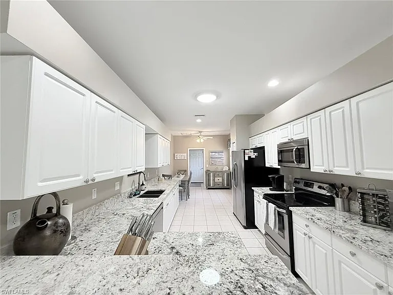 23176 Grassy Pine Dr — Photo 13