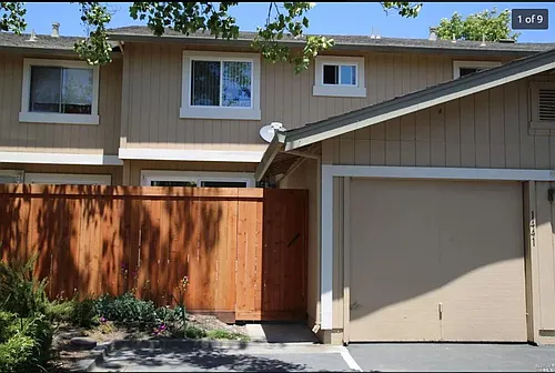 1441 Gold Way Photo 1