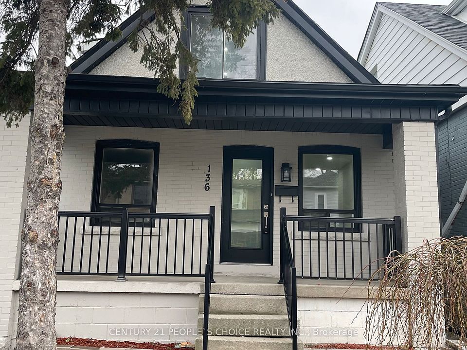 1st image of 136 Edgemont St N