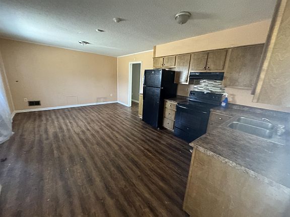 5th image of 3292 Keystone Ave