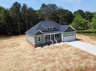 1951 Delview Rd, Cherryville, NC 28021