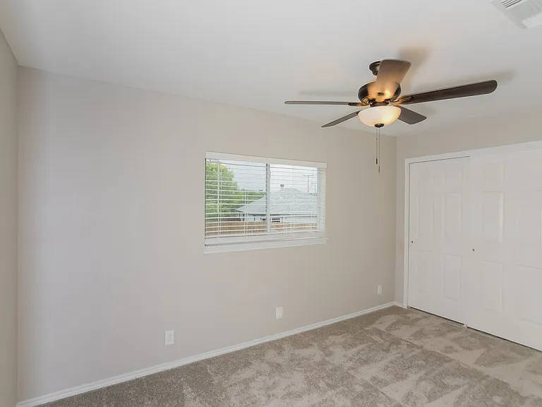 9963 Sunview Pass — Photo 8