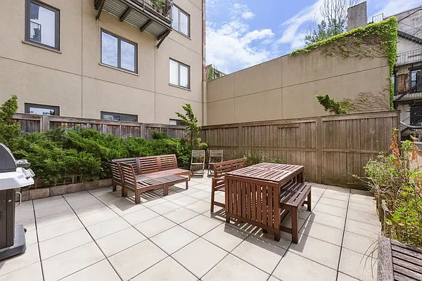 Rented by Douglas Elliman | media 13