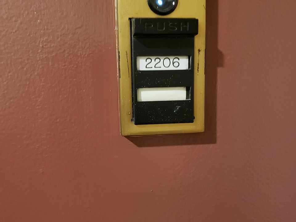 2nd image of 28 Allegheny Ave Unit 1