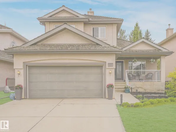 920 Haliburton Rd NW, Edmonton, AB T6R 2Z8