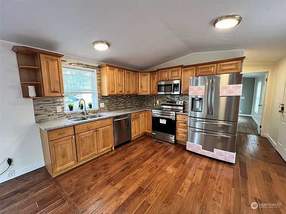 2nd image of 13710 108th Street Ct E #5