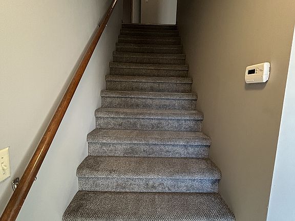 5th image of 3122 Belmont St
